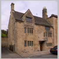 Arts & Crafts house by F.L. Griggs, the High St. Chipping Campden.  Photo by stevecadman on Flick.jpg